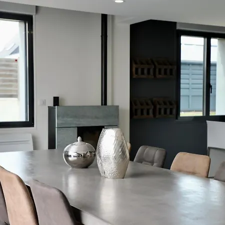 Dauphins Holiday home *