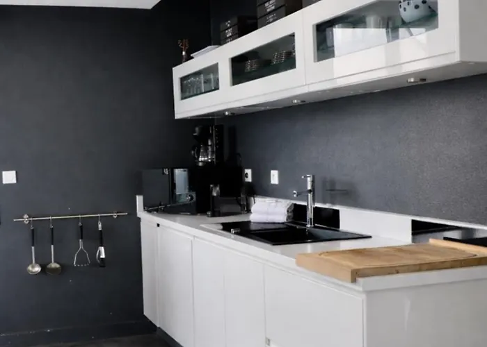 Dauphin 바르네빌카테레